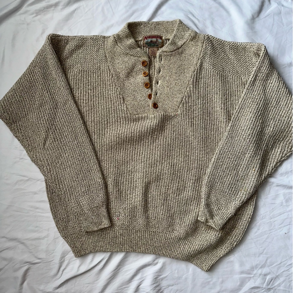 Adirondack VINTAGE Men's Beige Sweater with‎ Button Detail